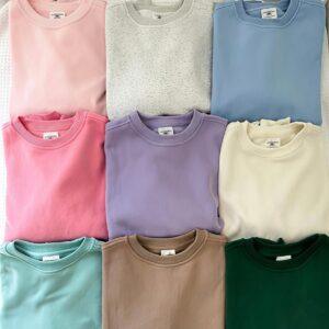 camiseta basica en diferentes tonos